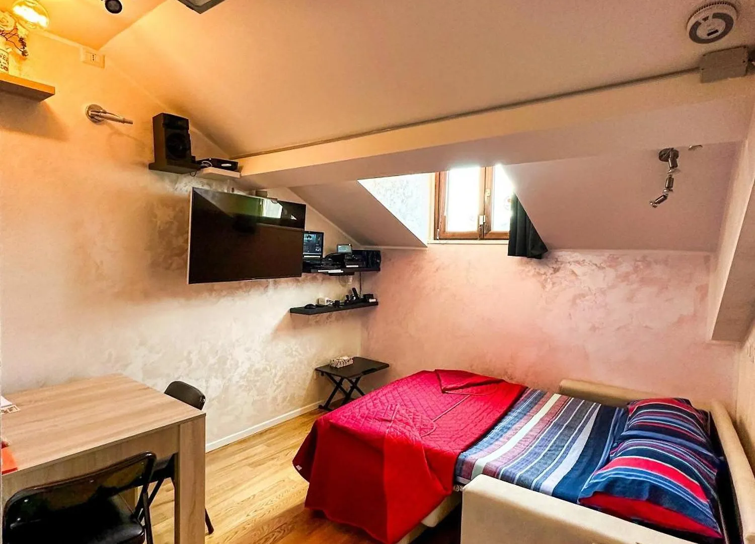 Apartment Brera Moscova Garibaldi Solferino Fashion St Entire Attic With Home Automation Milan