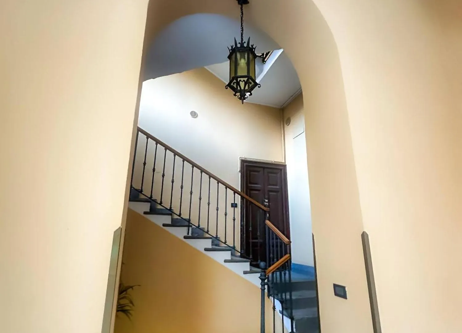 Chic Green Penthouse - Domotic Comfort In Milans Trendy Nightlife District Апартаменты
