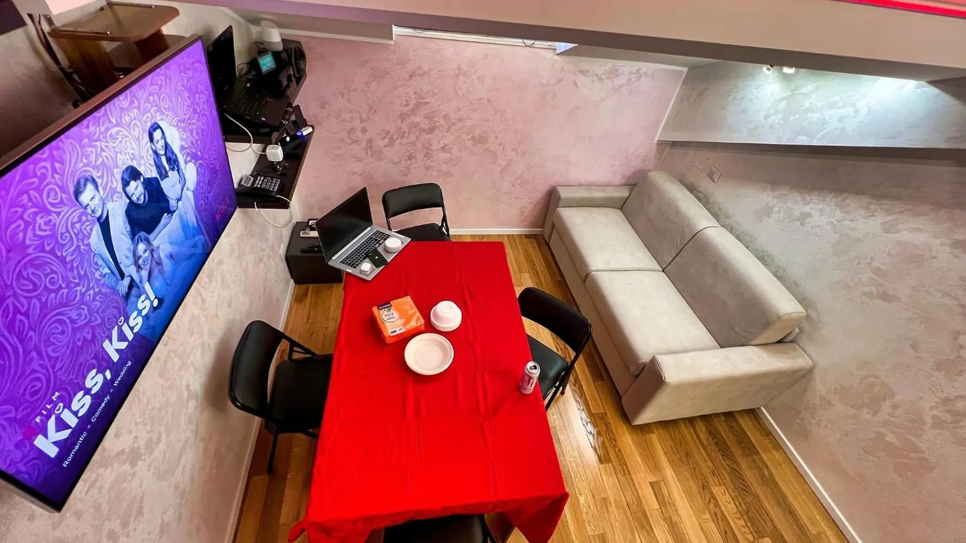 Chic Green Penthouse - Domotic Comfort In Milans Trendy Nightlife District Апартаменты Милан